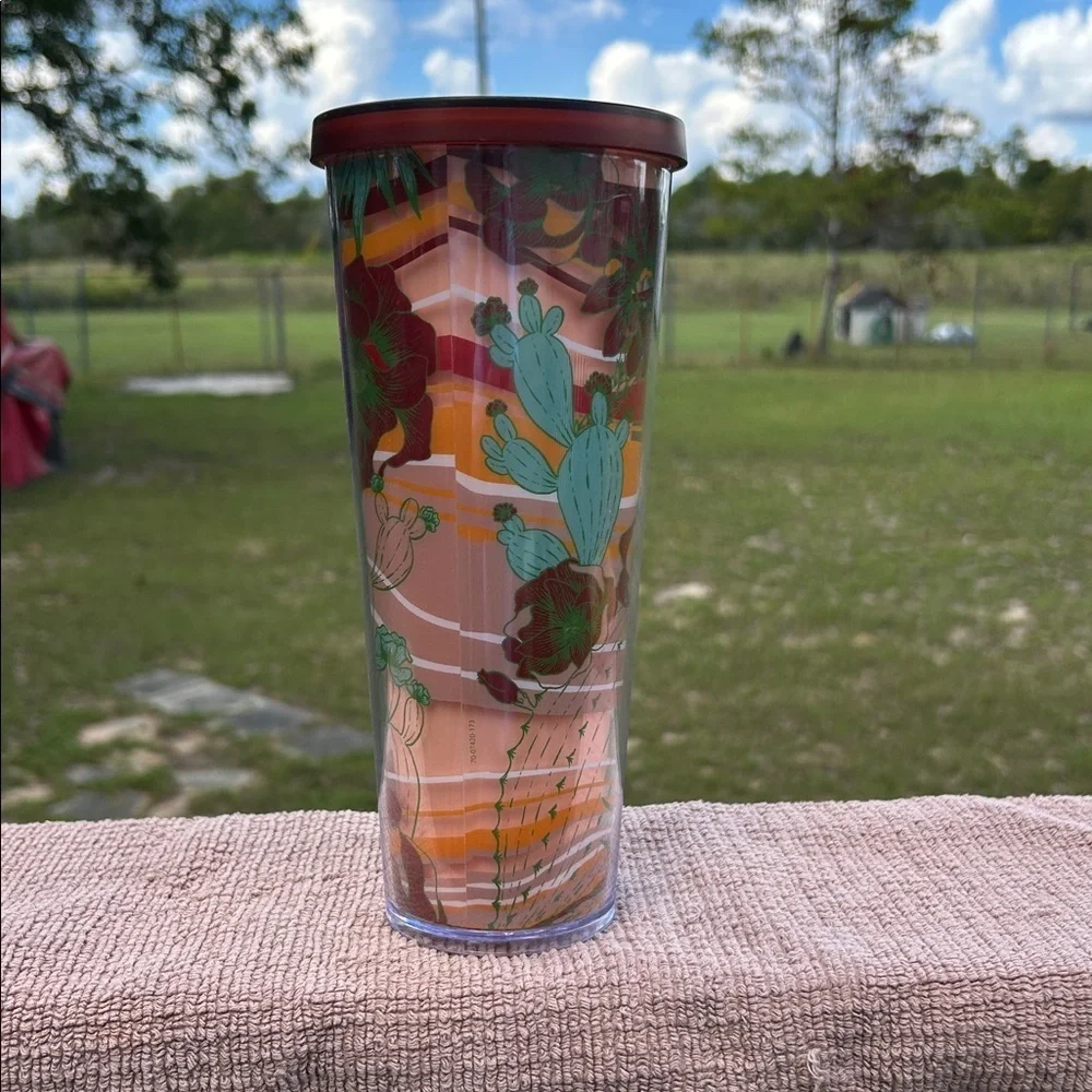 Starbucks 2019 Collectible 24 oz Acrylic Tumbler With Lid Desert Cactus Design